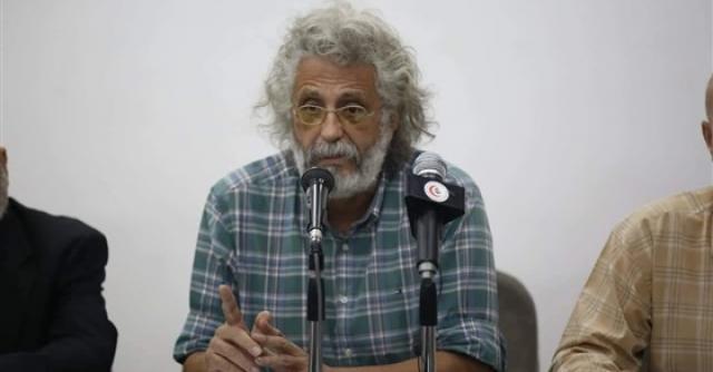 نقيب الأطباء: لا أعرف شيئا عن نظام التكليف الجديد