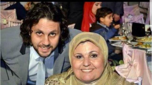 هشام ماجد ووالدته