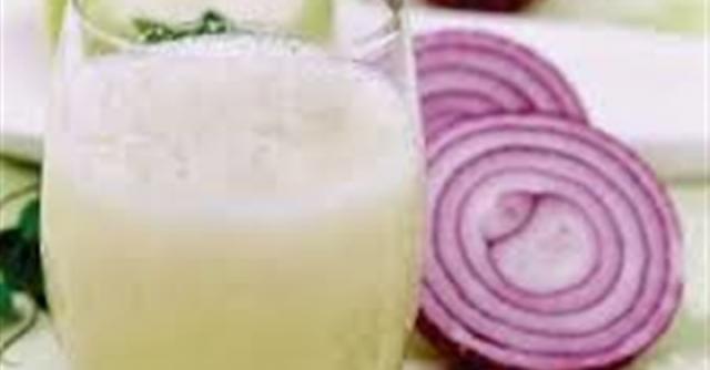 ماذا يحدث إذا وضعت عصير البصل على شعرك ..