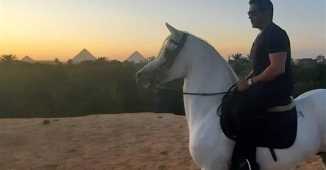 شاهد.. أحمد فلوكس يجذب أنظار متابعيه عبر إنستجرام