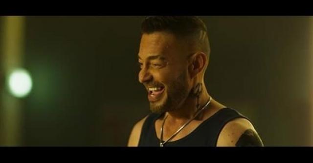 شاهد.. أحمد زاهر بكواليس فيلم زنزانة 7