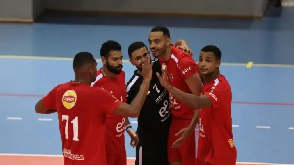 طائرة الأهلي