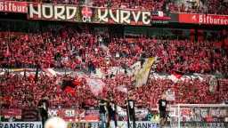 فرست كورة